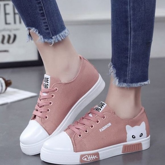 Women Sneakers Flat Cartoon Canvas Lace Up Casual - Picture 2 of 5